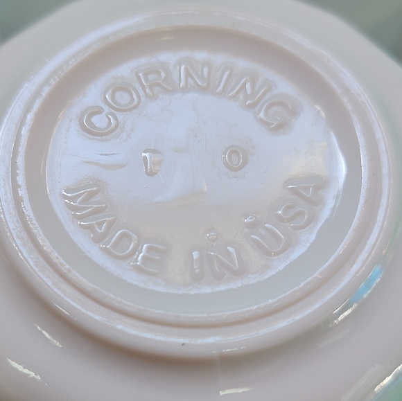 COPY - Set of Four Vintage Corning Blue Rose - Picture 7 of 11